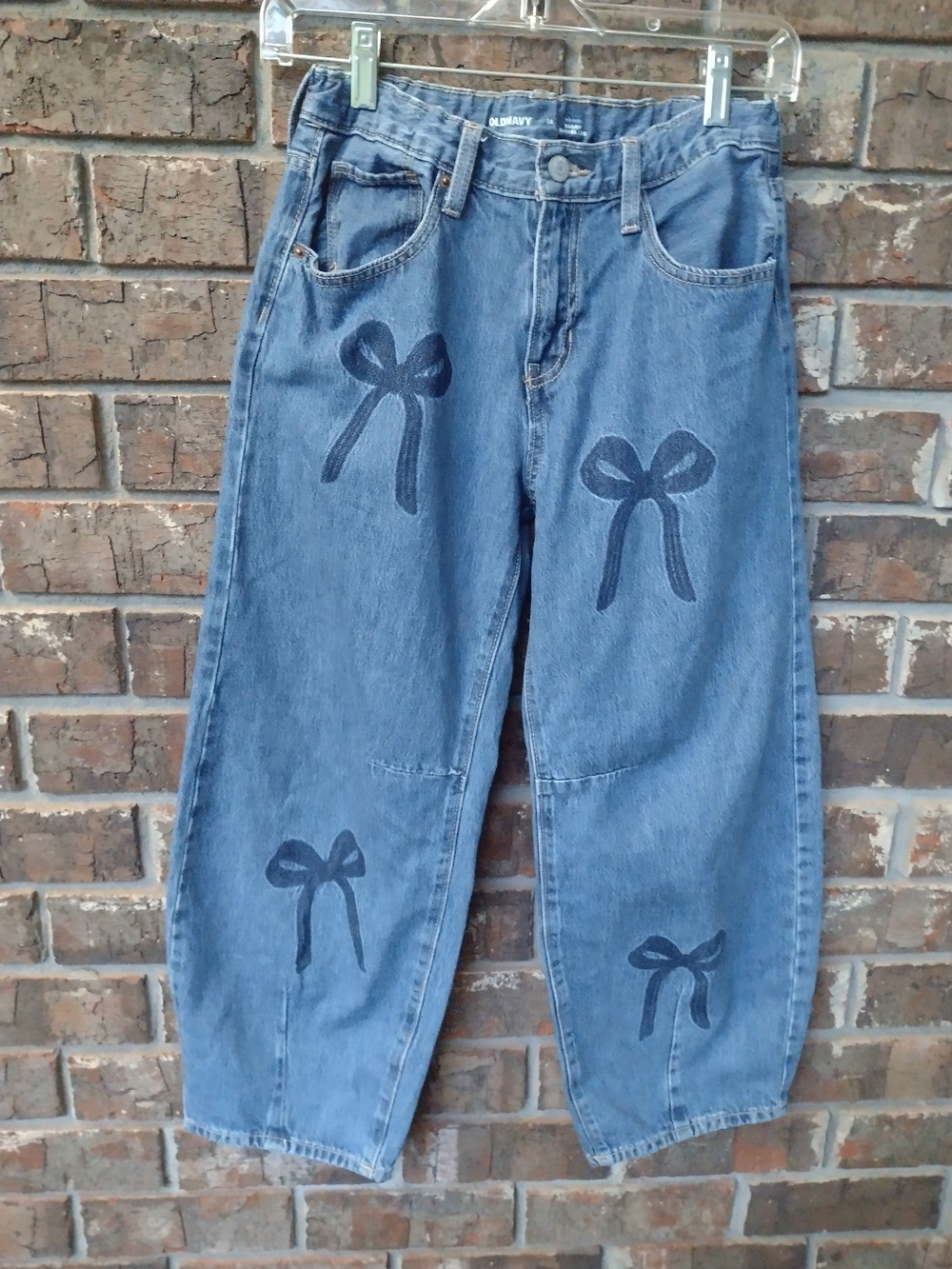 Old Navy Girls 14 MidRise Baggy Barrel LegJeans Blue Bow Print Adjustable Waist